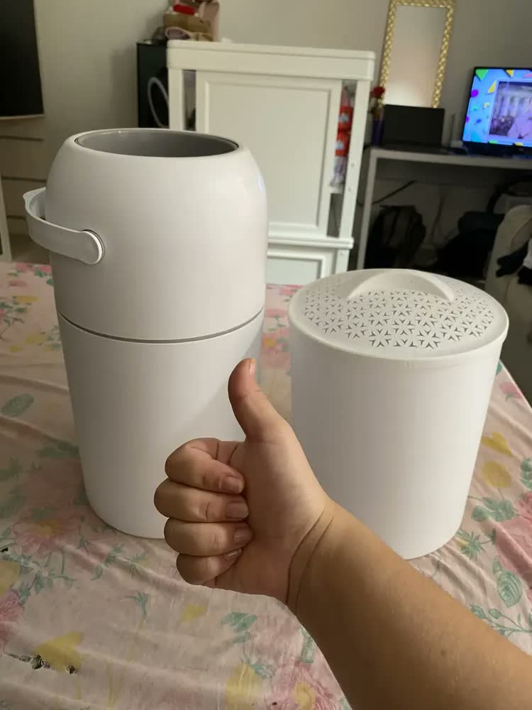 foto de Lixeira Antiodor Fraldas + Cesto De Roupas Bebe