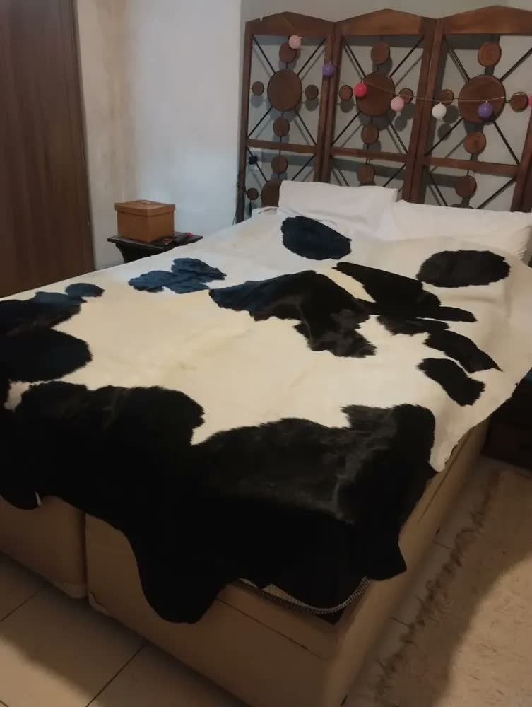 foto de Tapete Couro Bovino 1,90x2,20 Antiderrapante Marrom Nórdico Premium