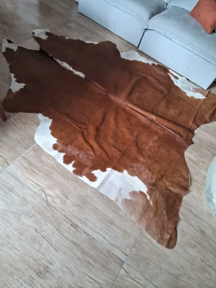 foto de Tapete Couro Bovino 1,90x2,20 Antiderrapante Marrom Nórdico Premium