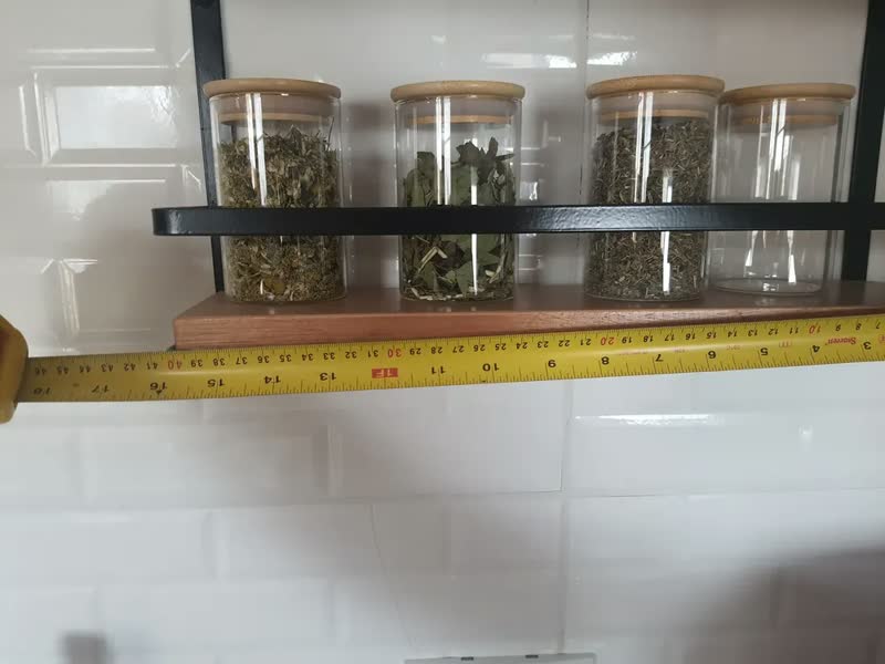 foto de Prateleira de Cozinha Porta-Condimentos 2 Andares Ferro e Madeira