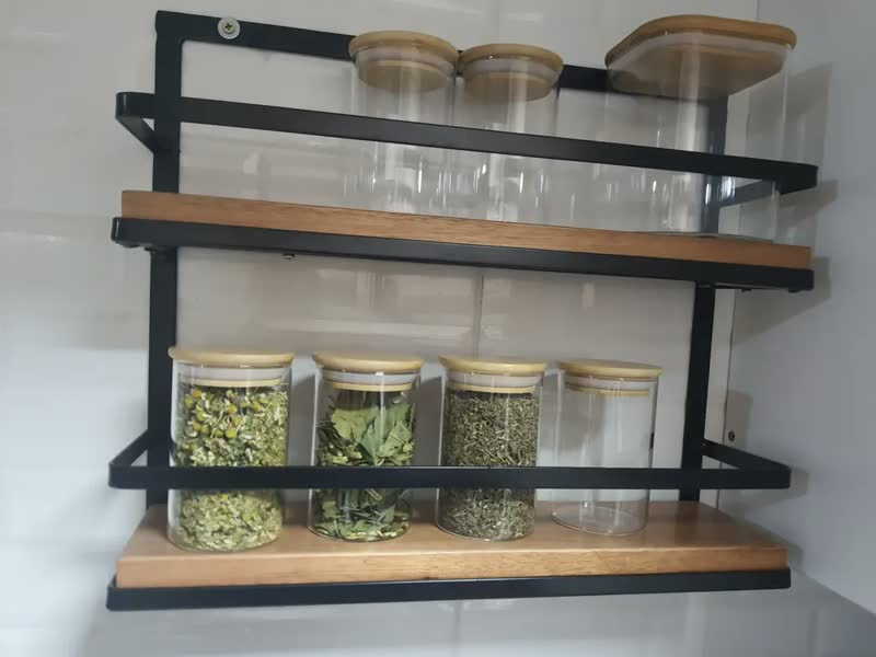 foto de Prateleira de Cozinha Porta-Condimentos 2 Andares Ferro e Madeira