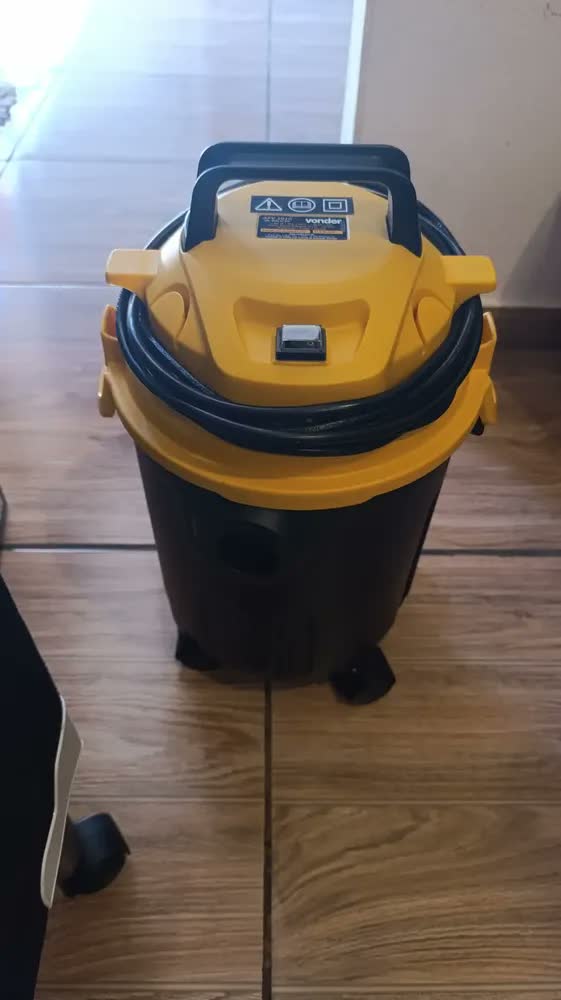 foto de Aspirador De Pó e Líquidos 10 Litros 1.000w Apv 1010 Vonder