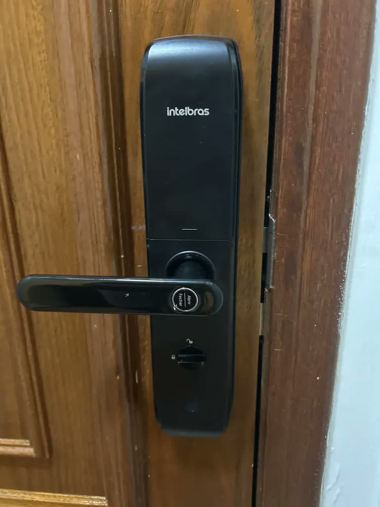 foto de Fechadura Digital Intelbras Mfd 7000 D Maçaneta Embutir Abnt Senha Tag