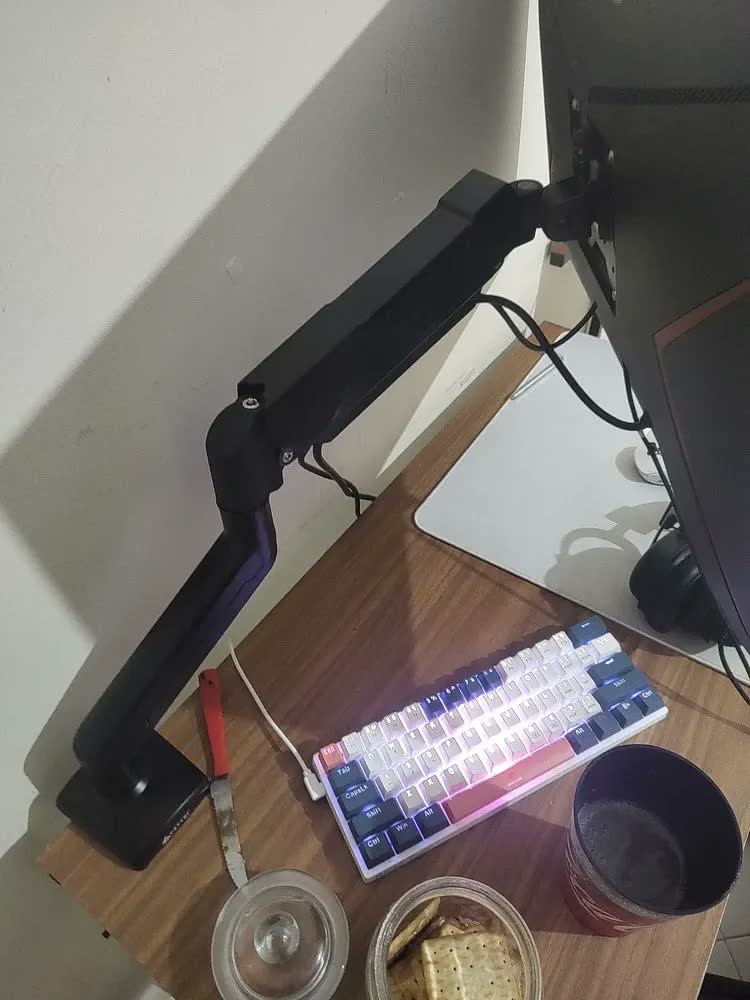 foto de Suporte Ergonômico Articulado De Mesa Para Monitor Tela 14