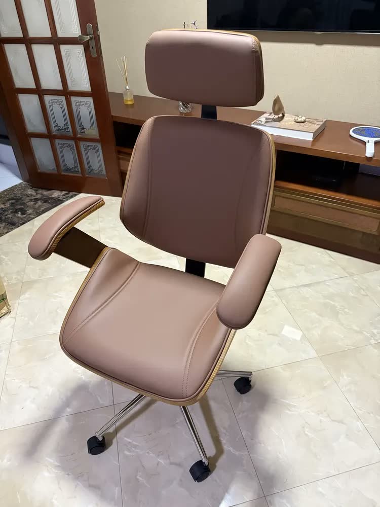 foto de Cadeira Presidente Executiva Couro Ergonômica Escritório
