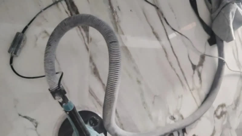 foto de Lixadeira de Parede Profissional Tssaper 850W com LED para Massa Corrida e Drywall