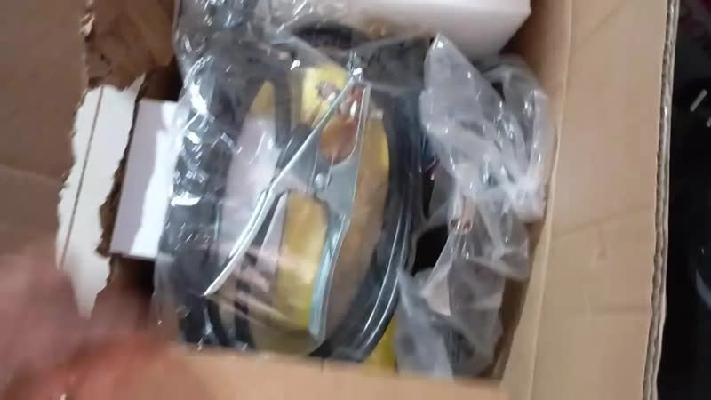 foto de Máquina Inversora De Solda Sinérgica Start FLUX MIG 200A Amarelo