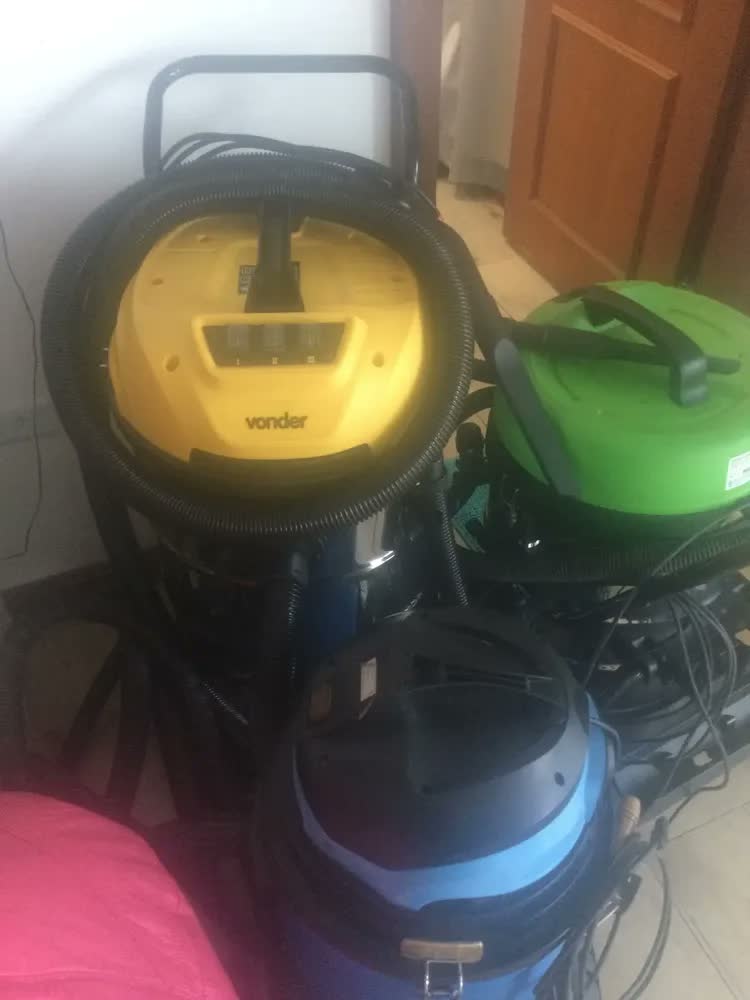foto de Aspirador De Pó E Líquidos 3.600w Apv 3690 Vonder Amarelo