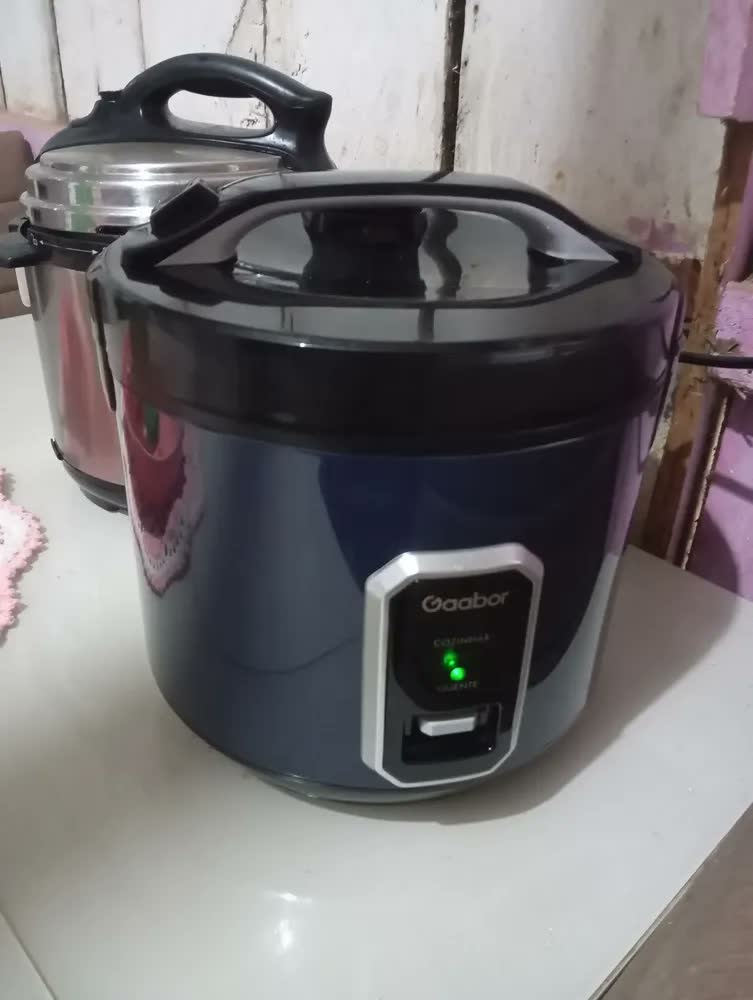 foto de Panela Elétrica De Arroz Marinus 15 Xícaras Gaabor 700w Cor Azul-escuro Frequência 60hz