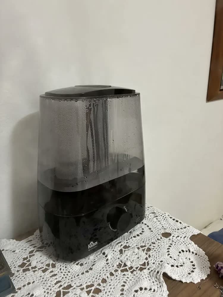 foto de Umidificador de Ar Kian Ultrassônico 5 L Bivolt com Desligamento Automático