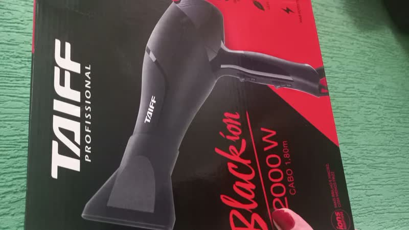 foto de Secador De Cabelos Taiff Black Íon 2000w Cor Preto