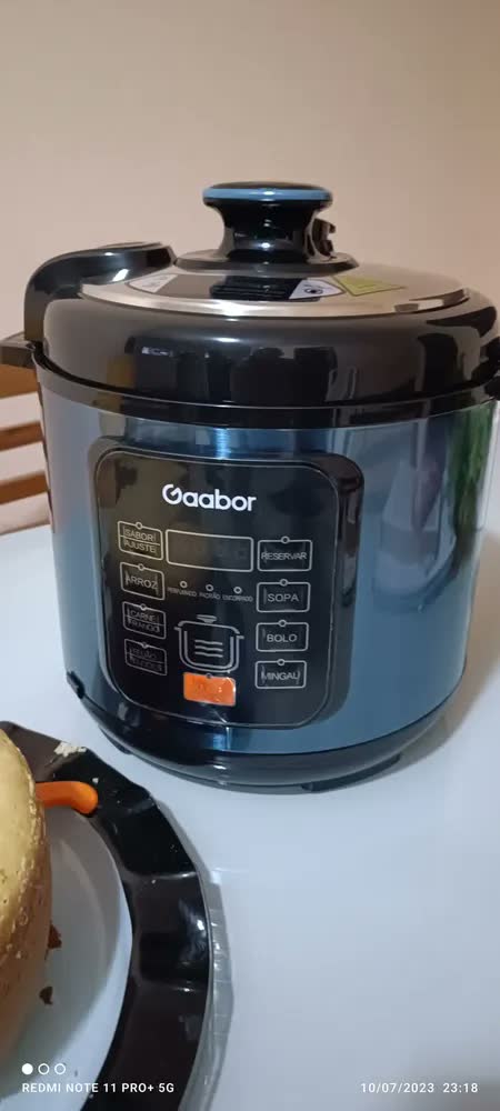 foto de Panela De Pressão Elétrica 6l Gaabor Multifuncional 1000w Cor Azul Frequência 60Hz