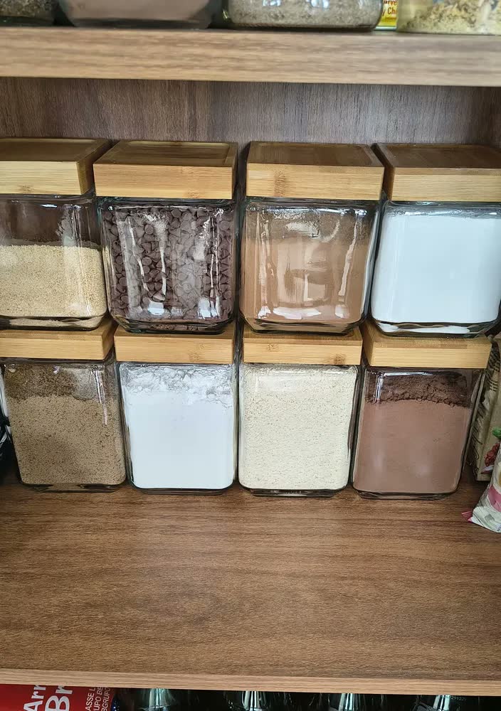foto de Pote Vidro Quadrado Tampa Bambu Moderno 1,8 Litros Cozinha