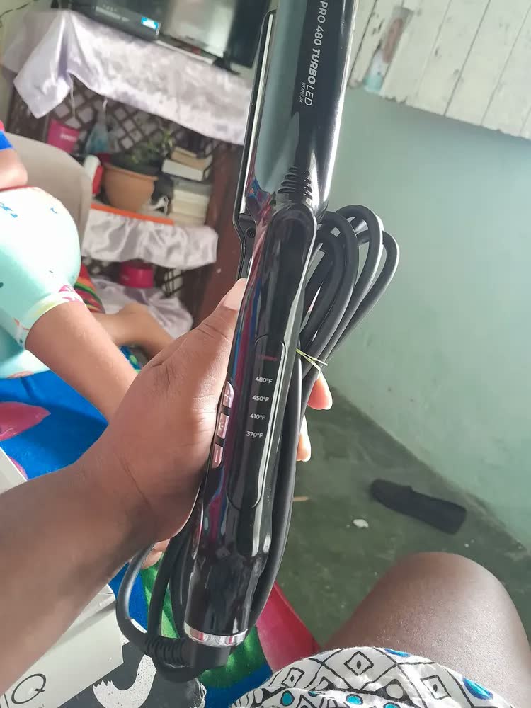 foto de Prancha Mq Pro 480 Turbo Led Titanium