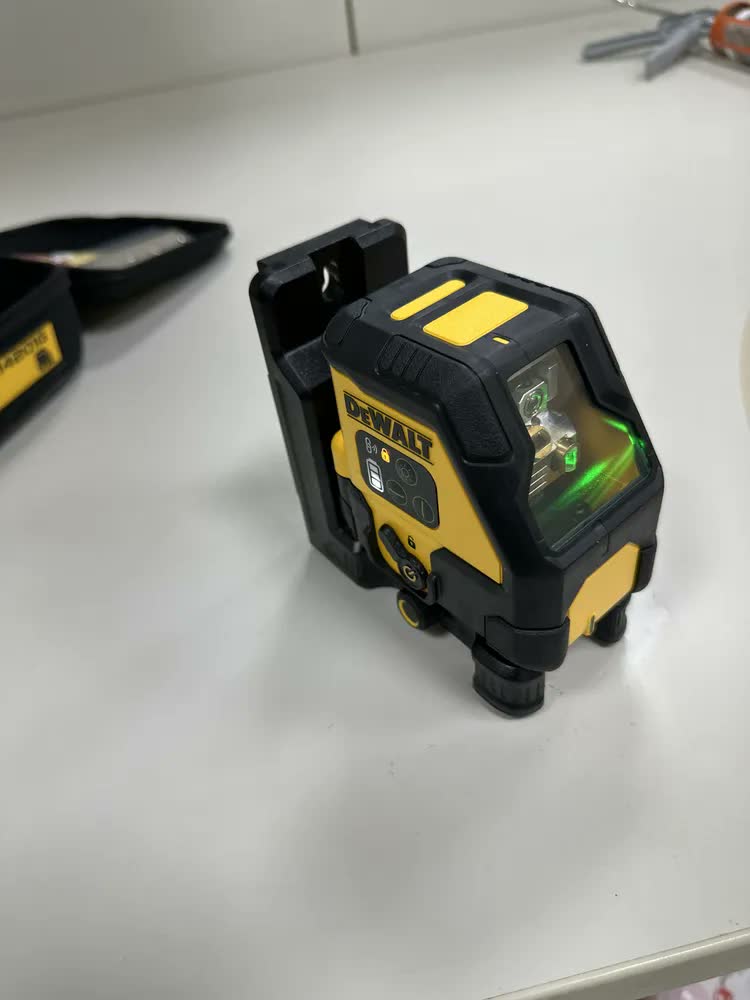 foto de Nível A Laser Verde Dewalt Dcle14201gb 45m Usb Rec