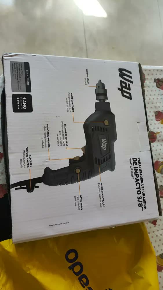 foto de Parafusadeira e Furadeira de Impacto WAP WF 700FE Mandril de 3/8'' 700W Cinza e Amarela