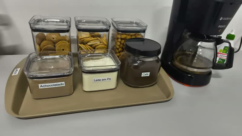 foto de Kit 6 Potes Herméticos Quadrados Amobox 500ml 1000ml 2200ml