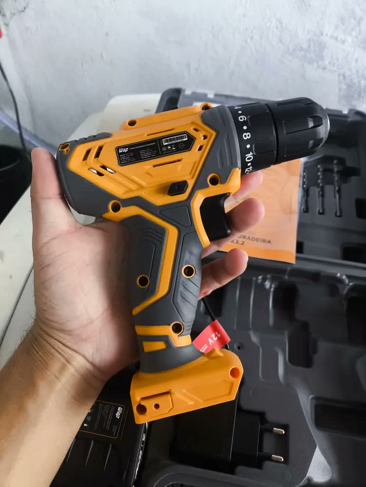 foto de Parafusadeira E Furadeira De Impacto Wf 12k3.2 Wap