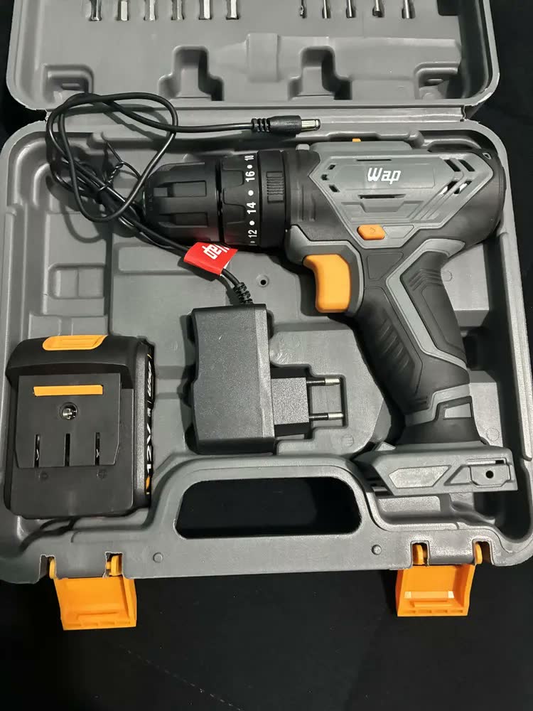 foto de Parafusadeira e Furadeira de Impacto Wap Wf 12k4.2 com Indicador de Nível de Bateria e Maleta