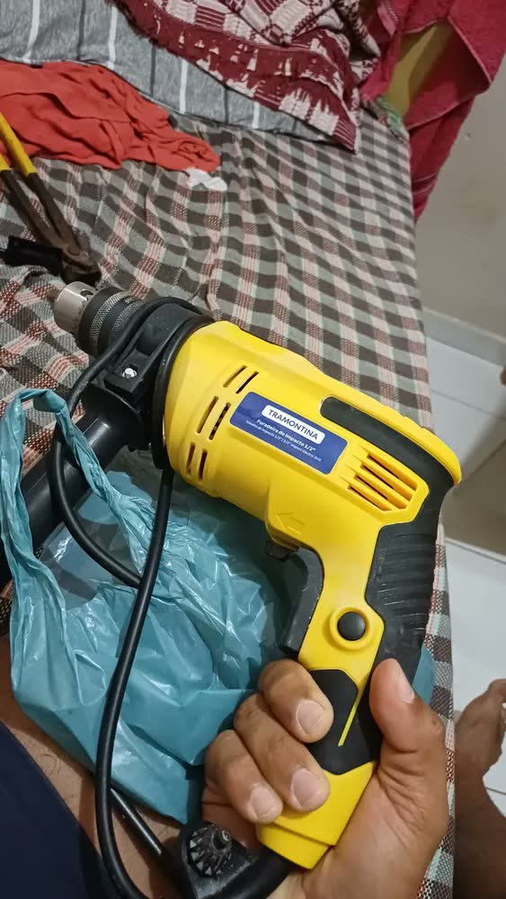 foto de Furadeira De Impacto 500w 1/2 Verso/reverso Tramontina Cor Cinza Frequência 1