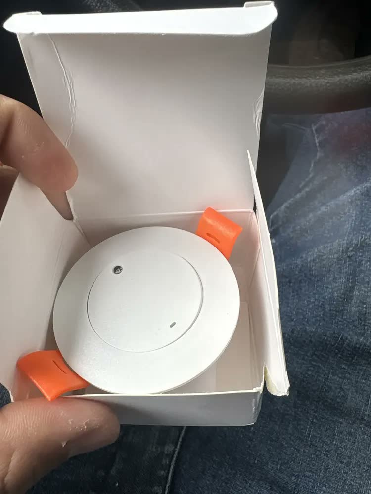 foto de Sensor Presença Humana Radar Inteligente Mmwave Smart Zigbee Cor Branco