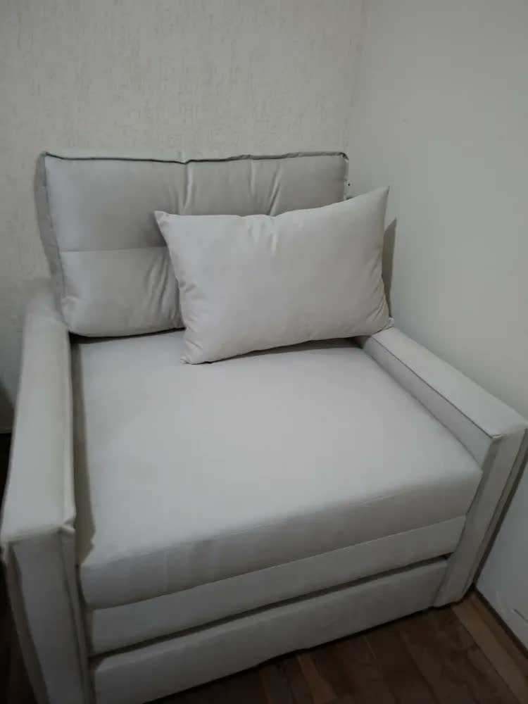 foto de Poltrona Alen Suede Dobrável Para Sala De Estar 2 Em 1 Cama
