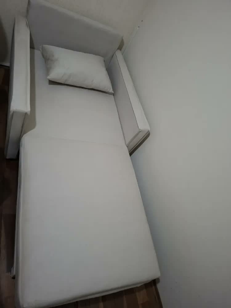 foto de Poltrona Alen Suede Dobrável Para Sala De Estar 2 Em 1 Cama