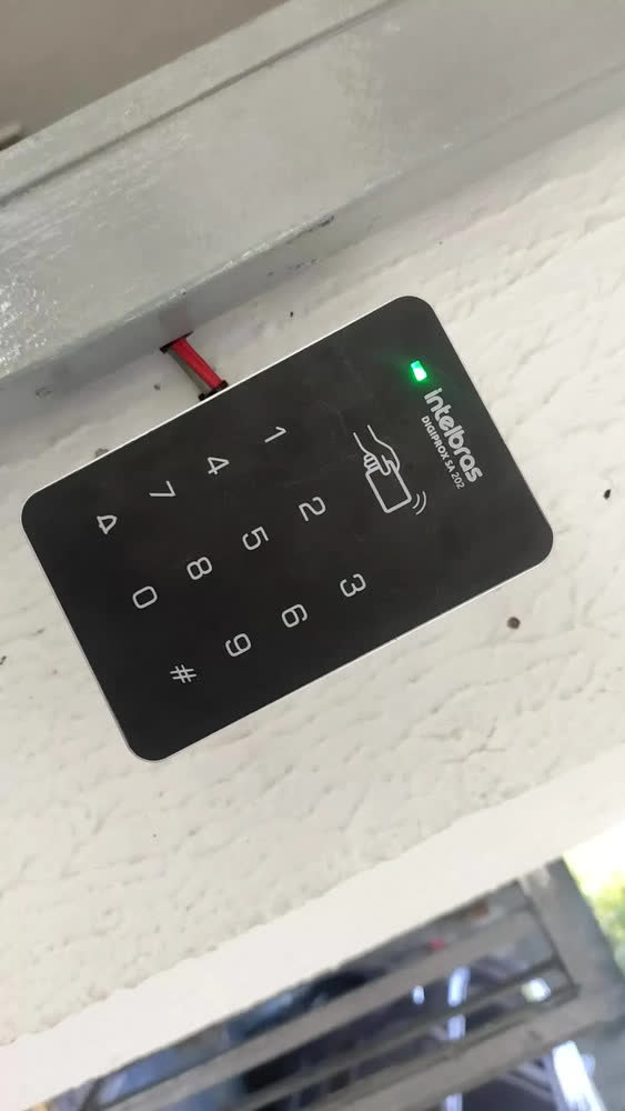 foto de Controlador De Acesso Digiprox Rfid Sa202 Intelbras