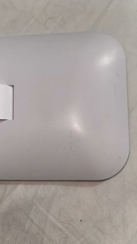 foto de Espelho Touch Luz Led 3 Intensidades Penteadeira Mesa Make Camarim Portátil Bolsa Viagem Carregamento Rápida