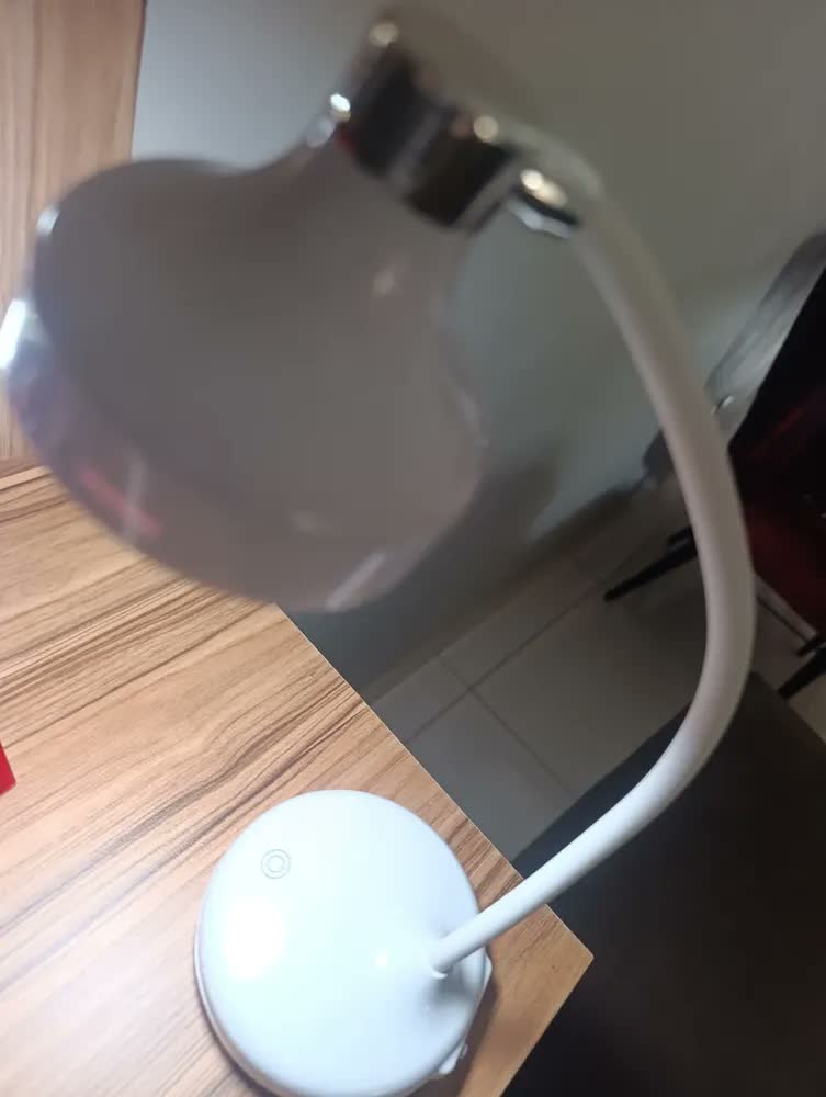 foto de Luminária De Mesa Abajur Quarto Articulável Led Touch Escritório Leitura Recarregável Shopthis