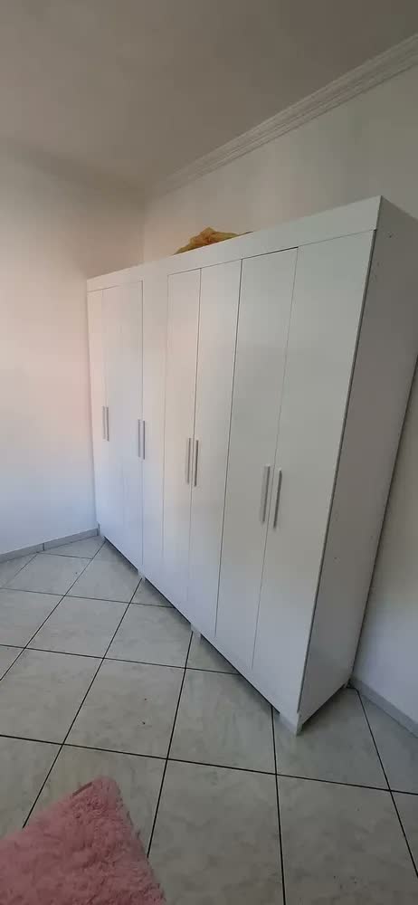 foto de Guarda Roupa Casal 8 Portas 4 Gavetas Lisboa Com Pés