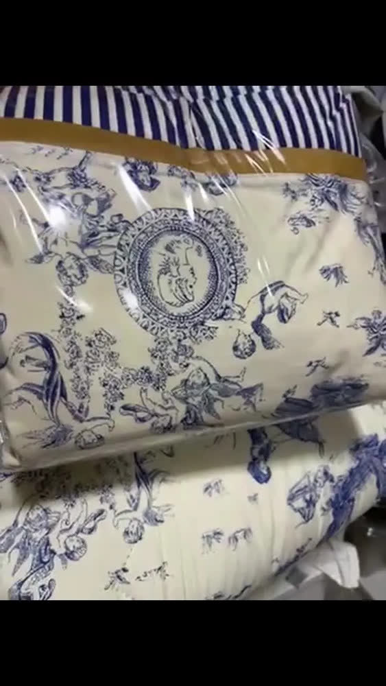 foto de Kit Completo Casal 07 Peças Edredom + Jogo Lençol Porcelana Cor Palha - Kit Cama Posta
