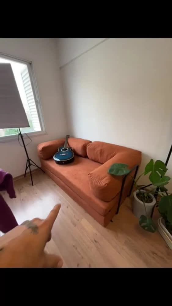 foto de Sofá Cama Casal 2 Em 1 Puff Pufe Na Caixa Industrial Moderno Cor Cinza