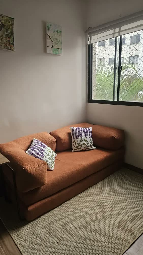 foto de Sofá Cama Casal 2 Em 1 Puff Pufe Na Caixa Industrial Moderno Cor Cinza