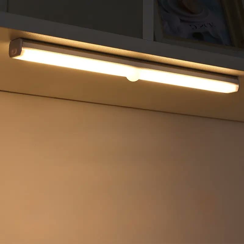 foto de Luminária Barra Slim Led Usb Recarregável C/ Sensor Armário