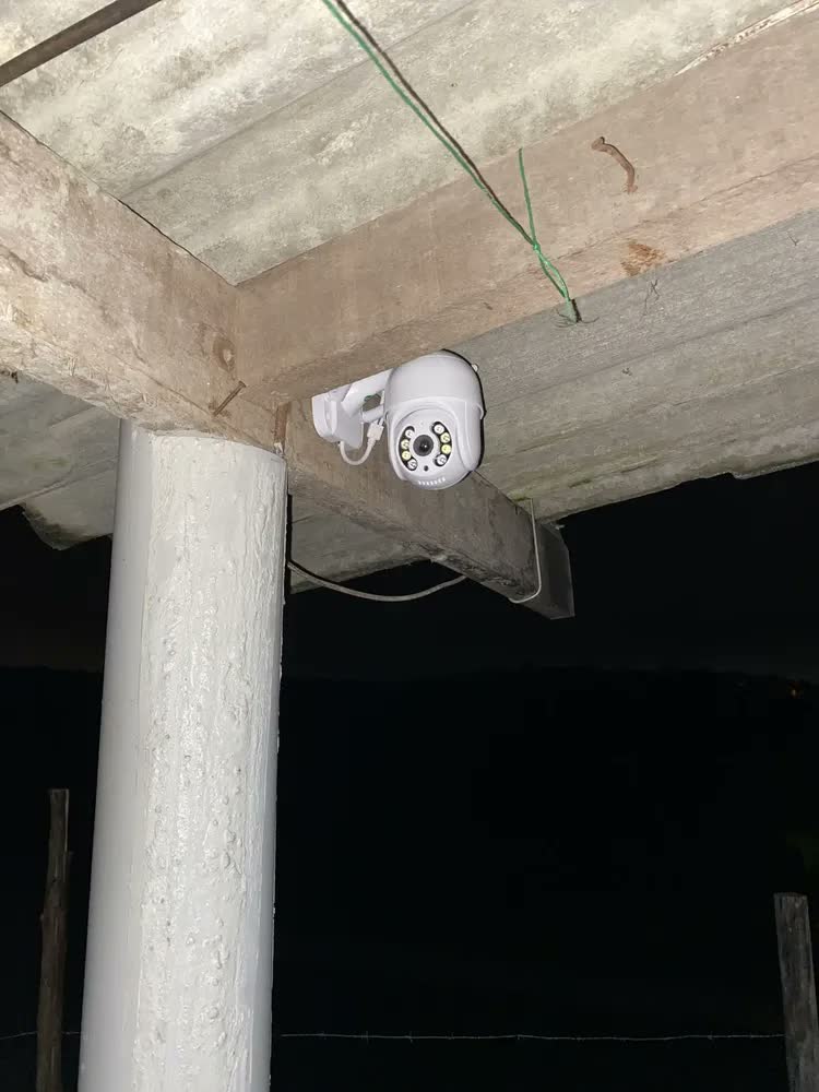 foto de Kit 2 Câmeras Segurança Ip Interna Externa Wifi iCSee Infravermelho Prova D’Água - HW