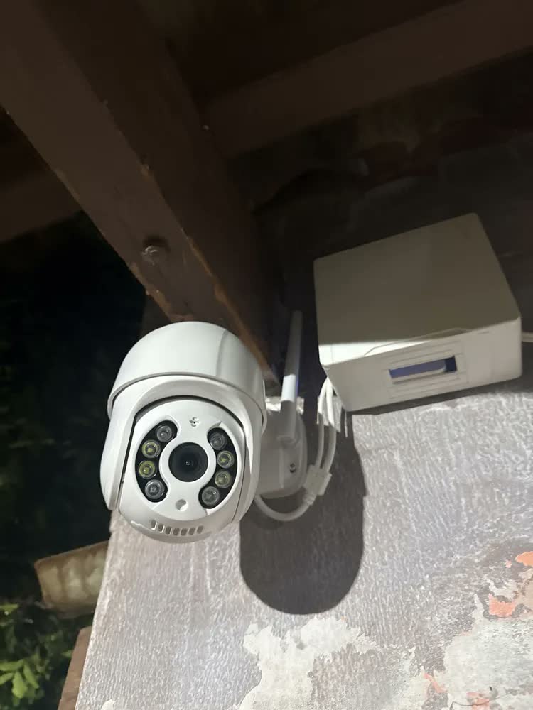 foto de Kit 2 Câmeras Segurança Ip Interna Externa Wifi iCSee Infravermelho Prova D’Água - HW