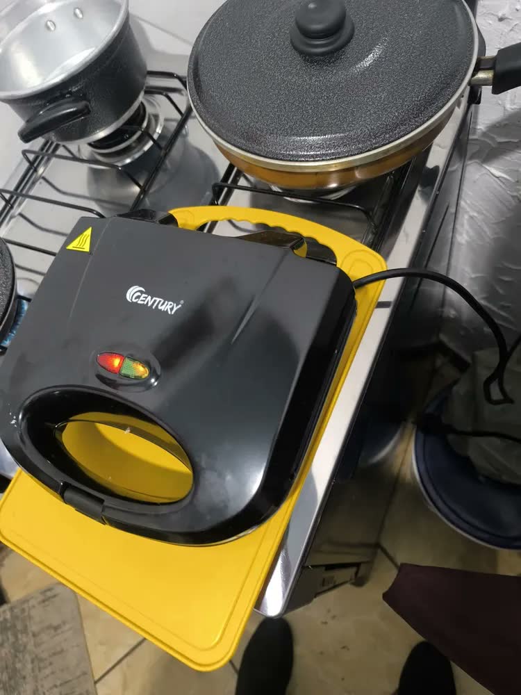 foto de Sanduicheira Century Elétrica Fast Grill 750W Preto Inox Antiaderente