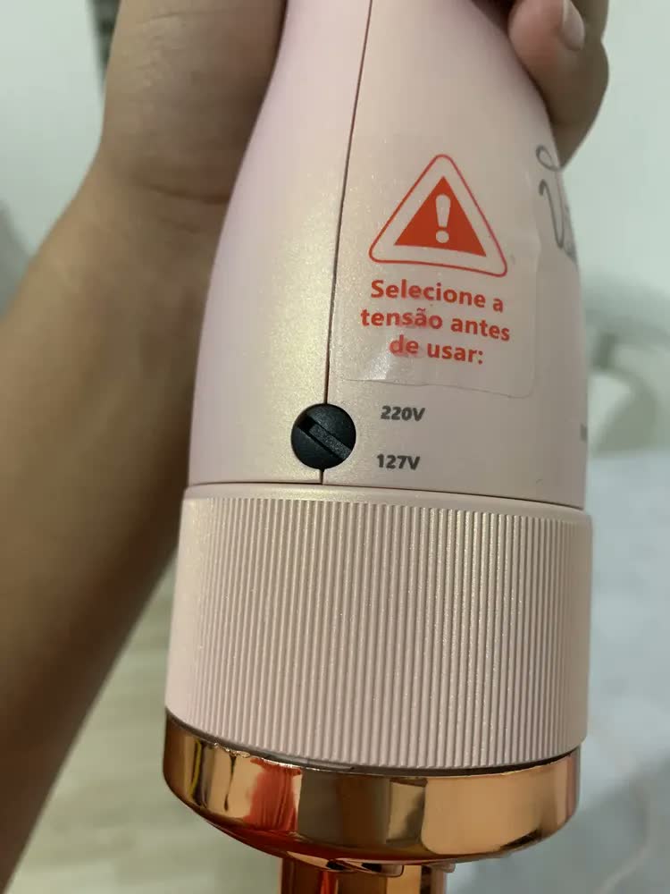 foto de Escova Secadora Britânia Linha Viih Tube Nanocerâmica BES36 Bivolt