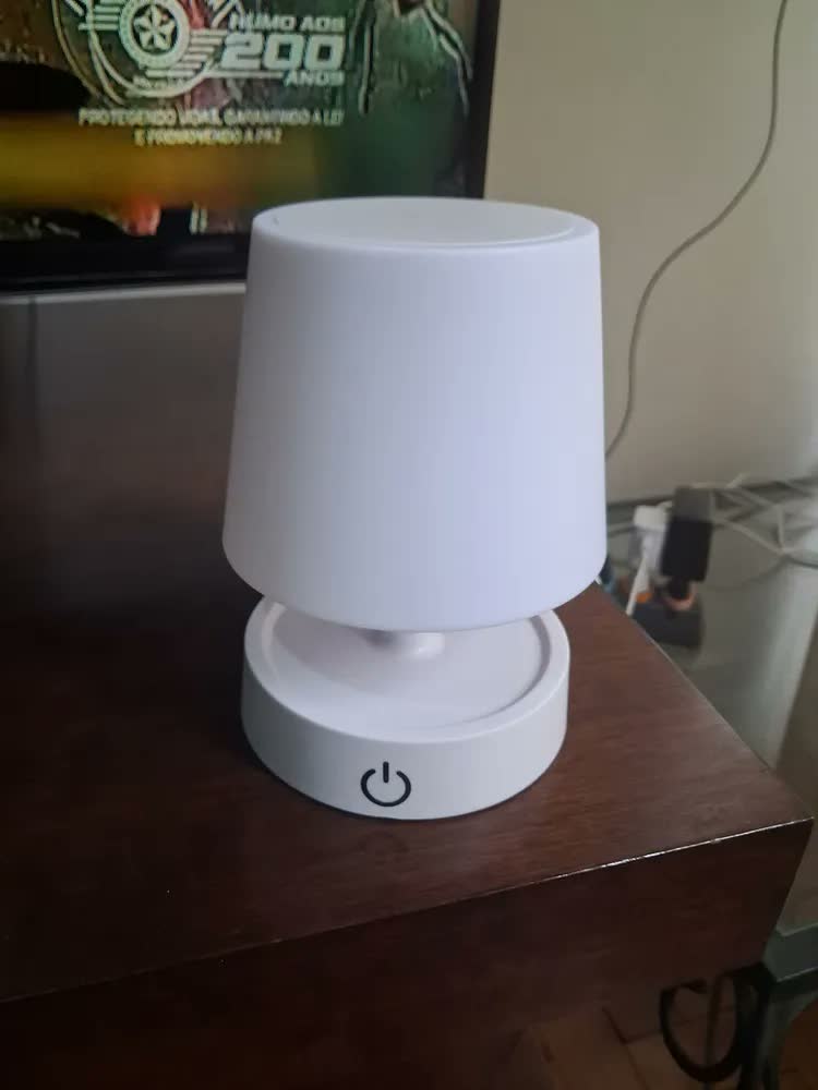 foto de Luminária Abajur De Mesa Led Touch Quarto Estudo Leitura Lâmpada Moderna Recarregável Shopthis