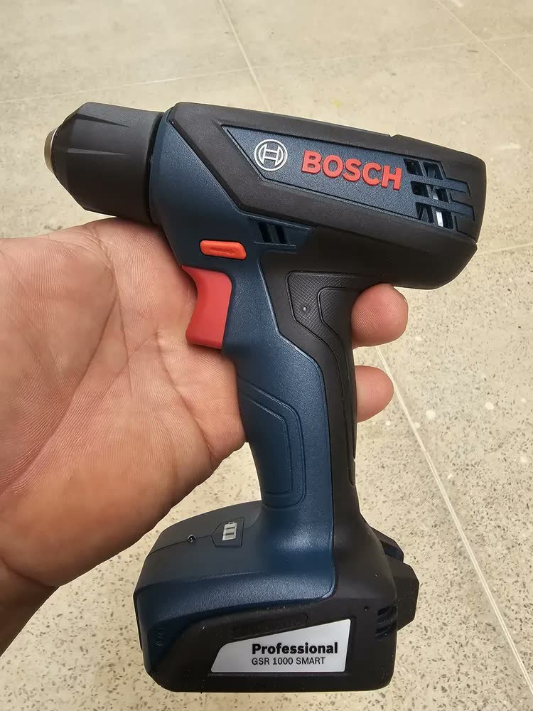 foto de Parafusadeira E Furadeira À Bateria Bosch Cor Azul