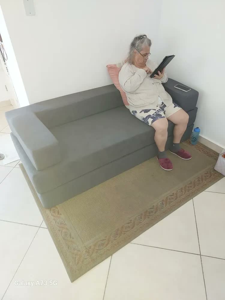 foto de Sofá Cama Bloom Retrátil E Modular Sofá Na Caixa - Linho Em Boucle
