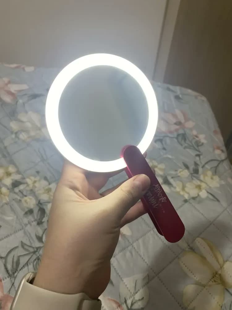 foto de Espelho de Maquiagem LED Niina Secrets Pocket Pink Redondo para Bolsa