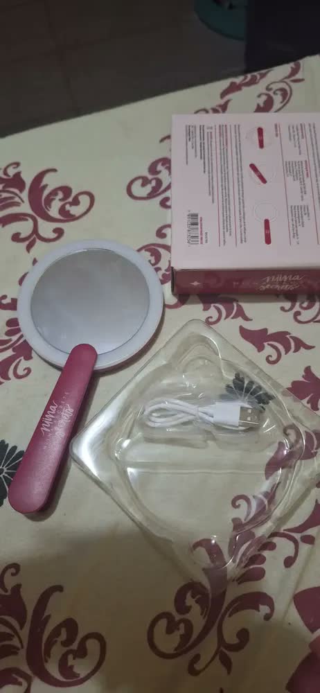 foto de Espelho de Maquiagem LED Niina Secrets Pocket Pink Redondo para Bolsa