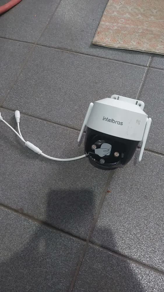 foto de Câmera Inteligente Im7 + 3mp De Resolução Branca Intelbras