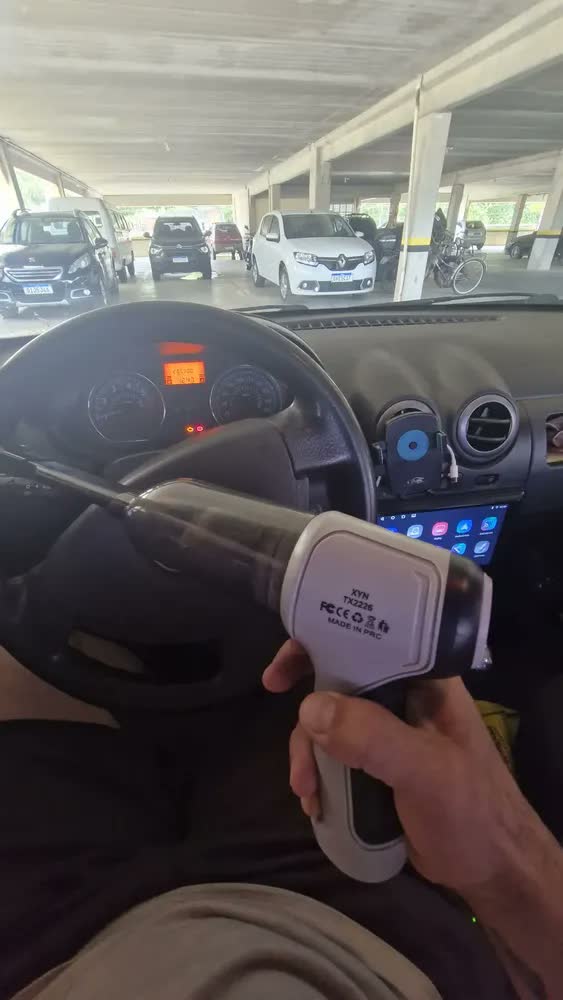 foto de Mini Aspirador De Pó Portátil Recarregável Soprador Usb Automotivo 3em1 Sem Fio Premium Vácuo Limpeza Carro Multifuncional Casa Chrome Technology