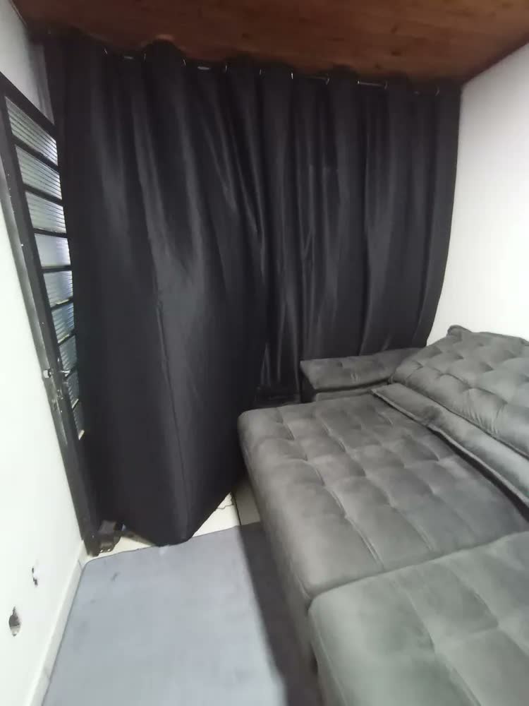 foto de Cortina Blackout Em Tecido 4,00x2,80 Corta Luz Cor Preta