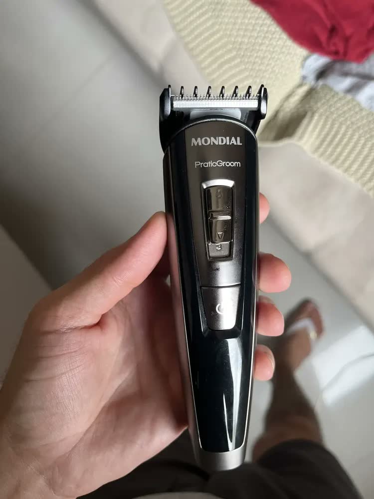 foto de Aparador de Pelos PraticGroom, Mondial, 6W - BG-09
