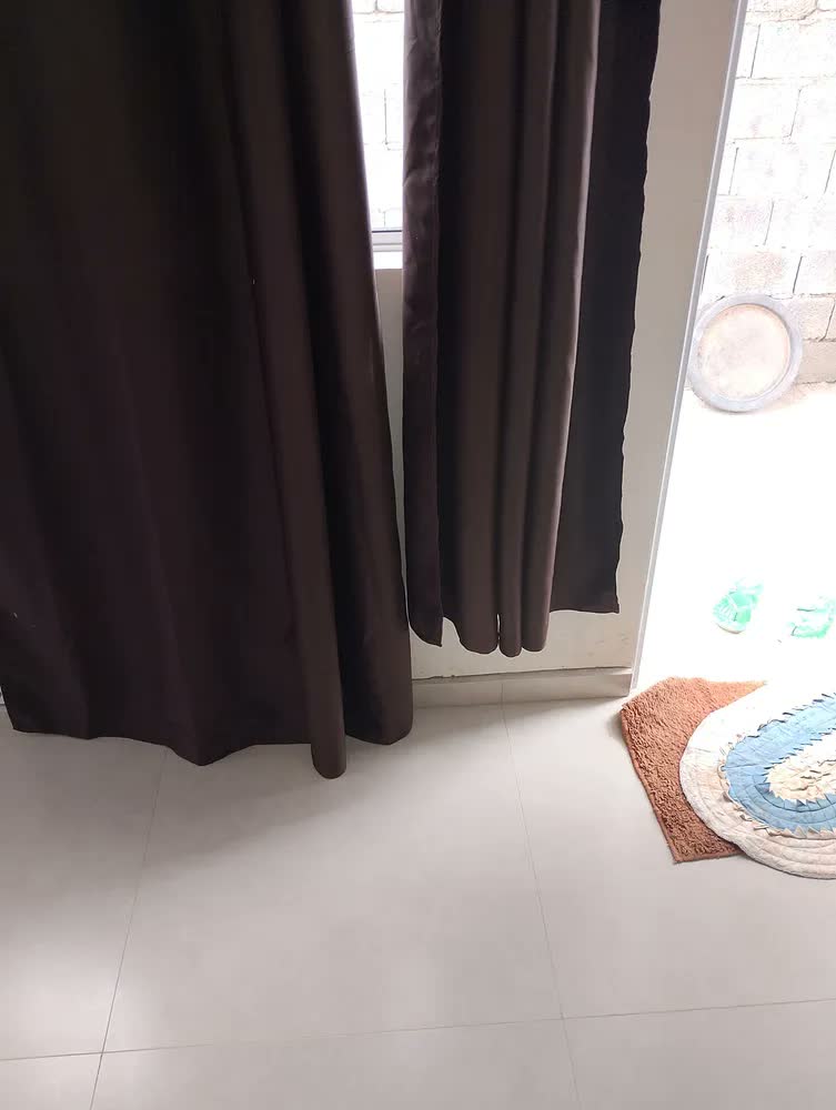foto de Cortina Blackout Em Tecido 2,80x2,30 Corta Luz Cor Tabaco