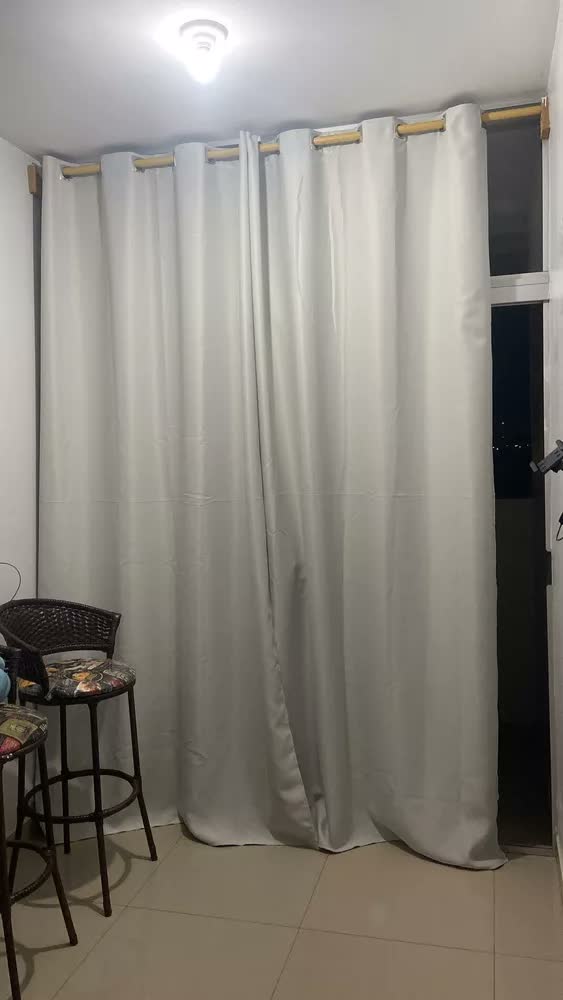 foto de Cortina Blackout Em Tecido 2,80x2,30 Corta Luz Cor Tabaco